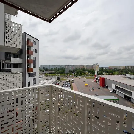 Apartment Kamienna Krzyki With Free Garage By Renters *