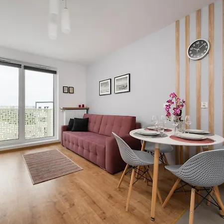 Kamienna Krzyki With Free Garage By Renters Apartment