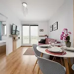 아파트 Kamienna Krzyki With Free Garage By Renters 브로츠와프