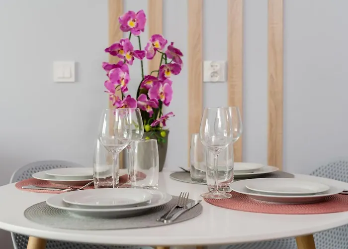 Apartment Kamienna Krzyki With Free Garage By Renters *