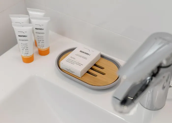 Kamienna Krzyki With Free Garage By Renters Apartment